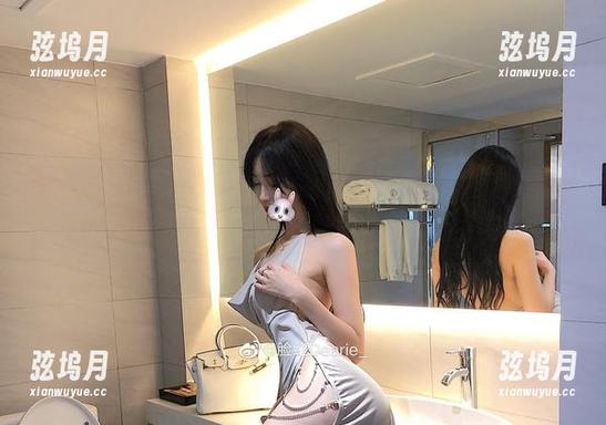 微密圈 - 谁需要过分的设计，脸红Dearie的丝袜合集简洁又有料，资源安排！