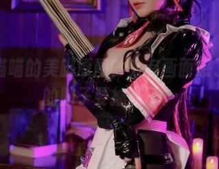 荒井喵喵的美脚原图？太有画面感了，我的脑子要抽筋了。