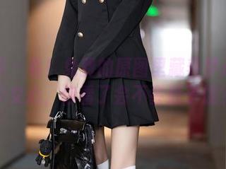 语画界 – 看！免费的原图里藏着梦心月的少女心，你看了会不会肚子饿？