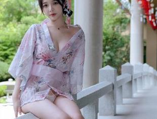 这高清女仆写真果然是我想要的，雯妹不讲道理你可真会撩。