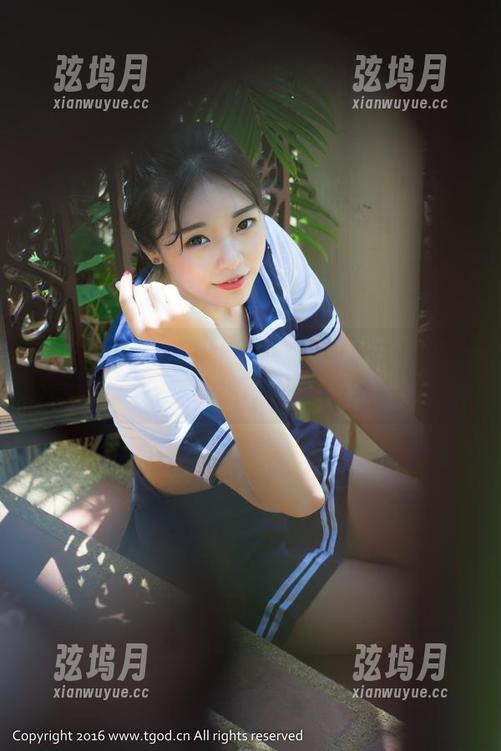 青豆客 - 私房里的梦娜Vanessa：比基尼与夏日的悄悄话，原图极致释放！