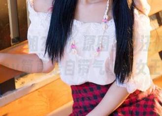 青豆客 – 御姐？哦，原图里的汪佩妮Penny简直是自带气场的女王