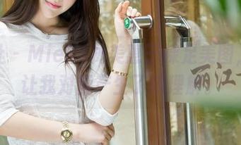 魅妍社 – Mieko林美惠子裸足美图，确实让我对脚产生了新理解。